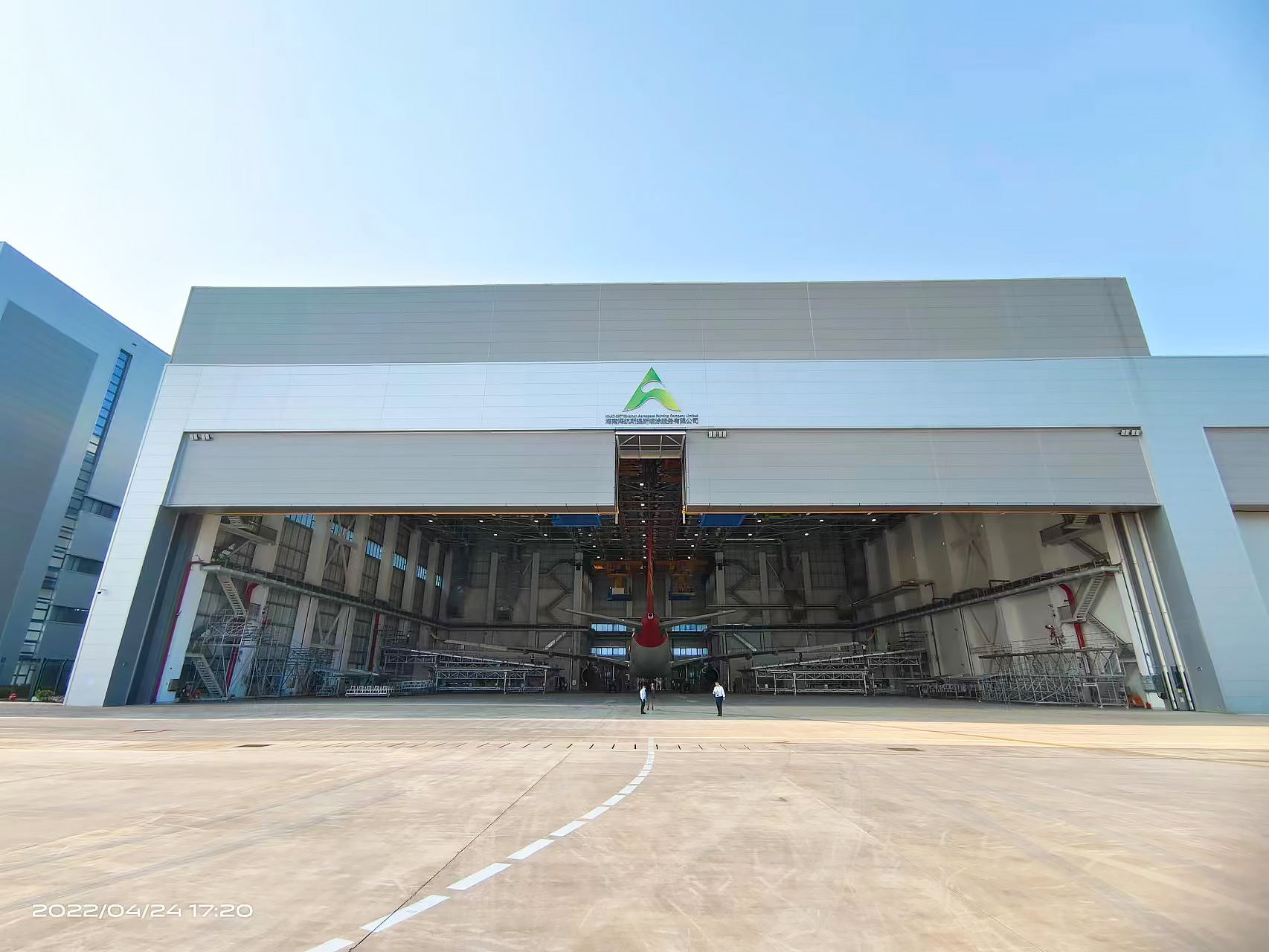  Repainting for Korean Air